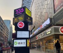 老餐飲設計師為您解讀新餐飲品牌選址是綜合商場店好還是街邊店鋪好？